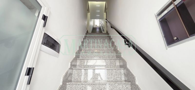SCALA D'ACCESSO 