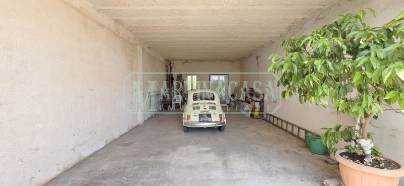 GARAGE 