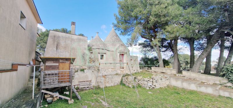TRULLI 