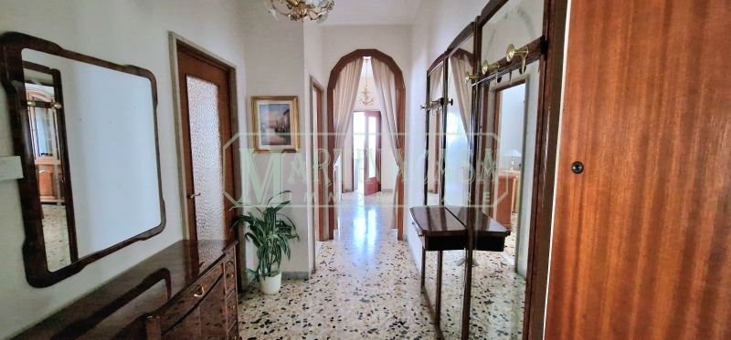 INGRESSO-CORRIDOIO 