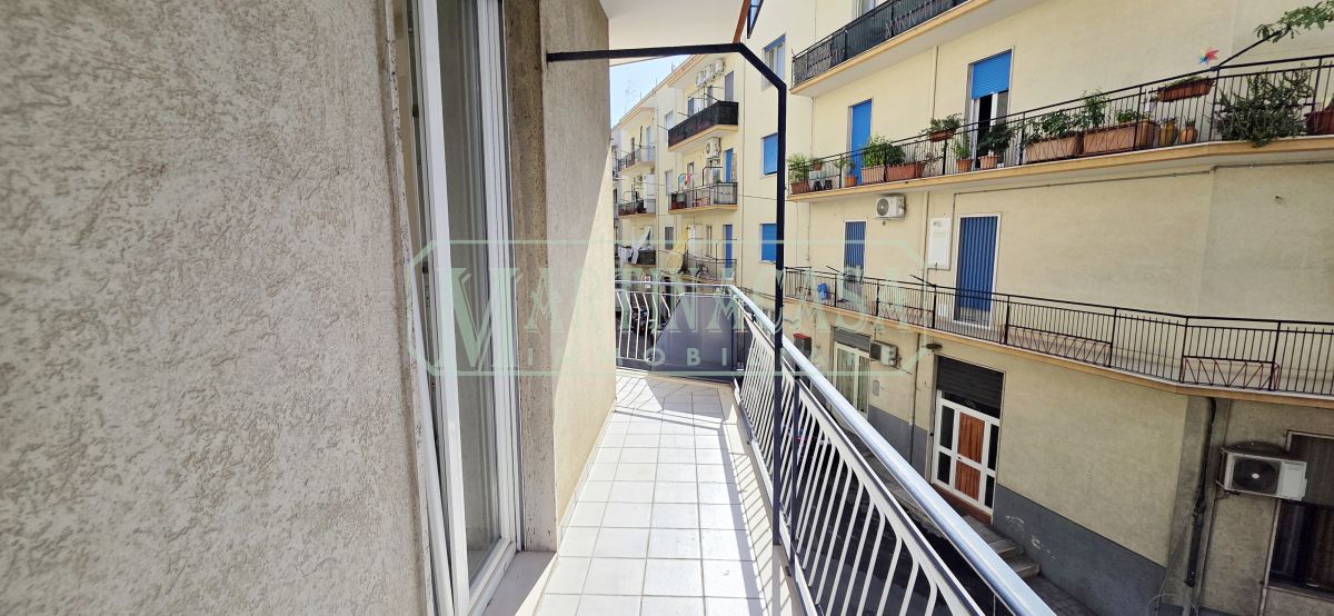 BALCONE 1 BALCONE 1