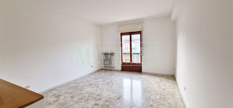 SALONE 