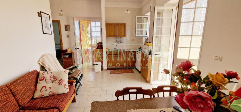 INGRESSO-SOGGIORNO CON CUCINA 