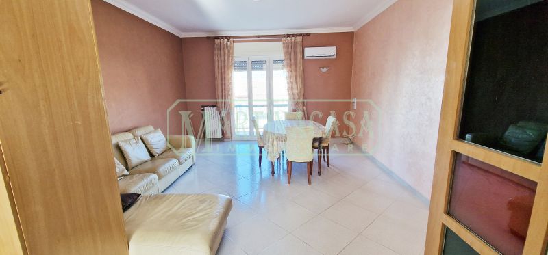 SALONE A VISTA 
