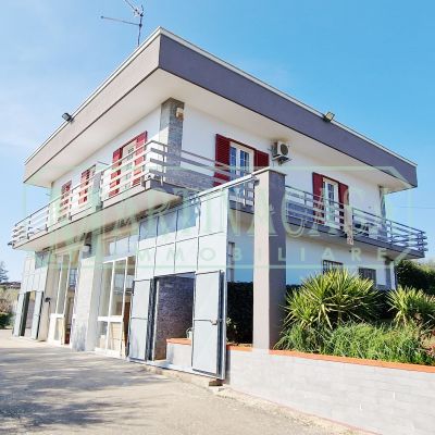 Vendita Villa-Villetta